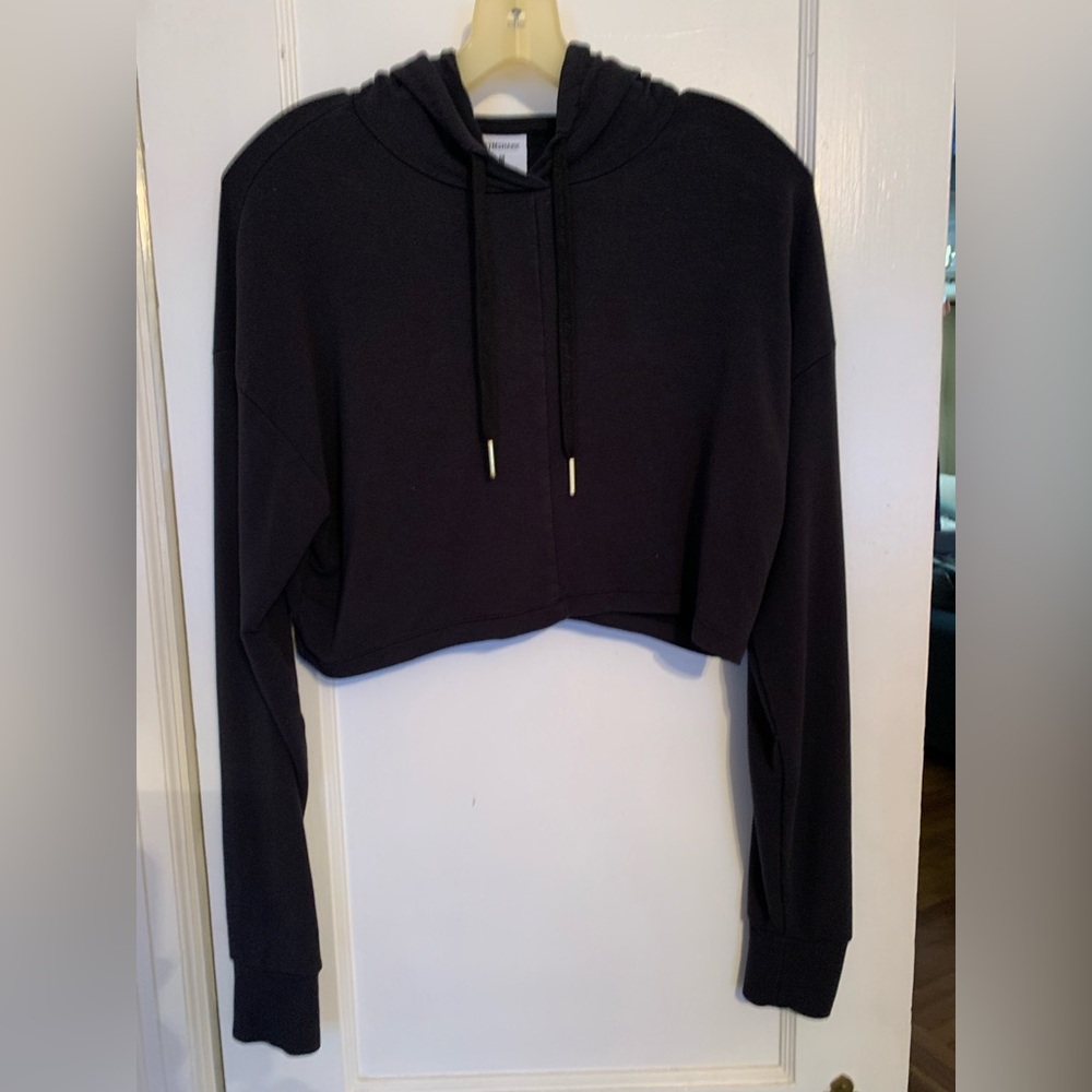 Gymshark medium cropped black hoodie. Lightweight.